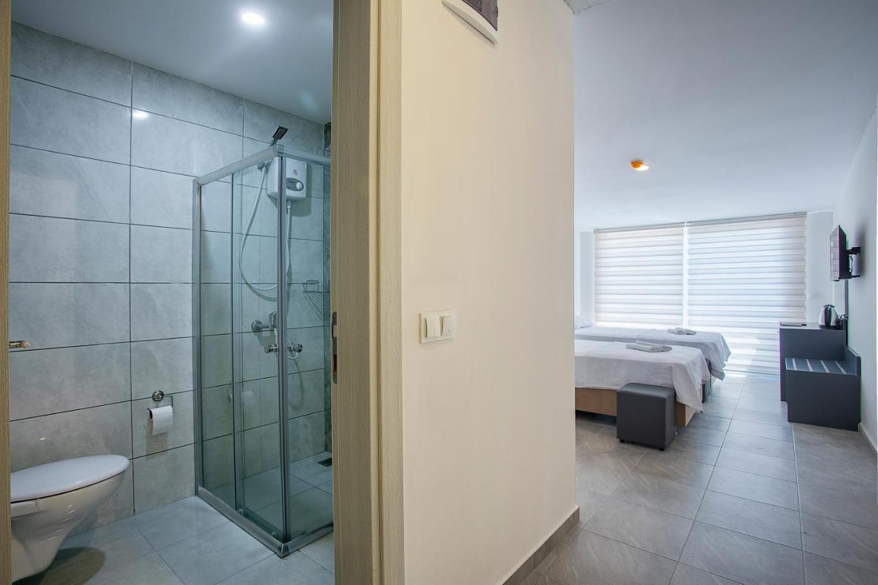 Lofts Luna Hotel 2*